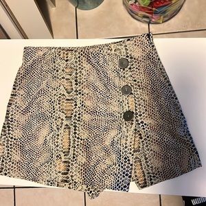 trf collection Zara animal print shorts skirt snake print